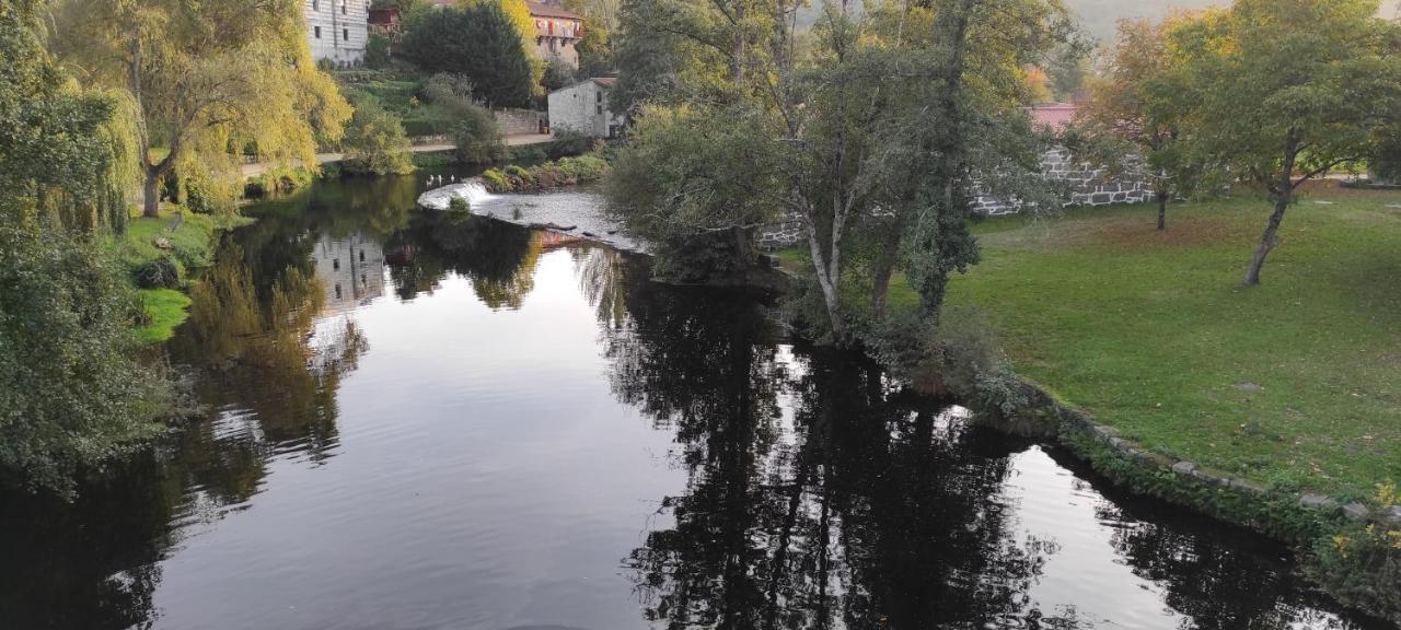 Casa Rural Torre Lombarda Hotell Allariz Eksteriør bilde